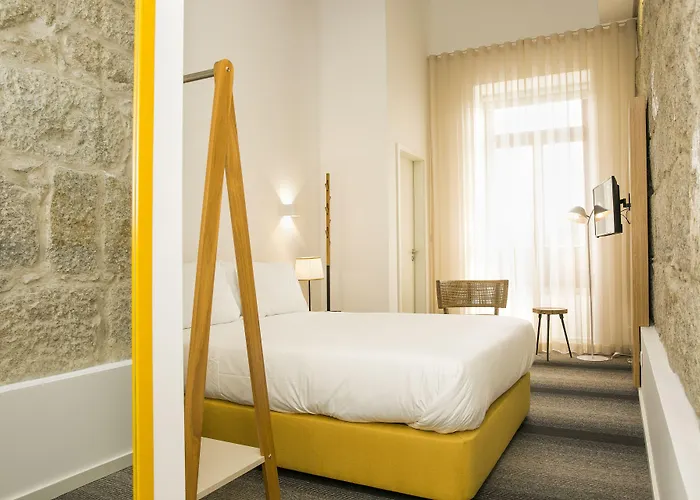 Bo - Alvares Cabral Konukevi