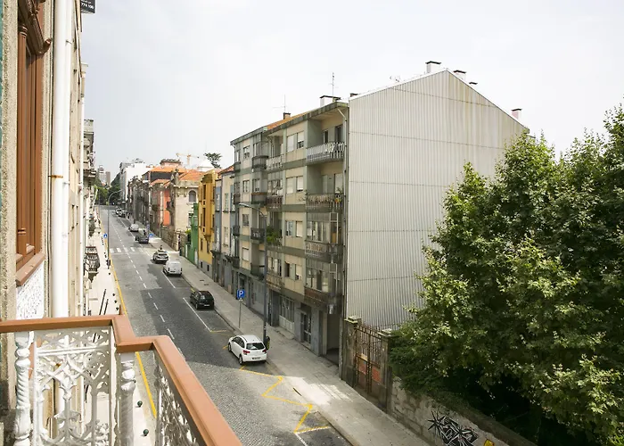 Bo - Alvares Cabral 4* Porto