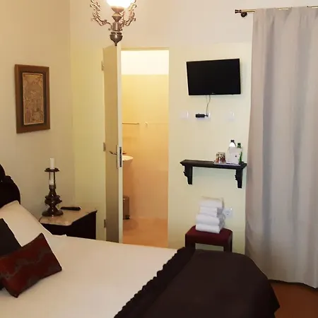 Bo - Alvares Cabral Guest house