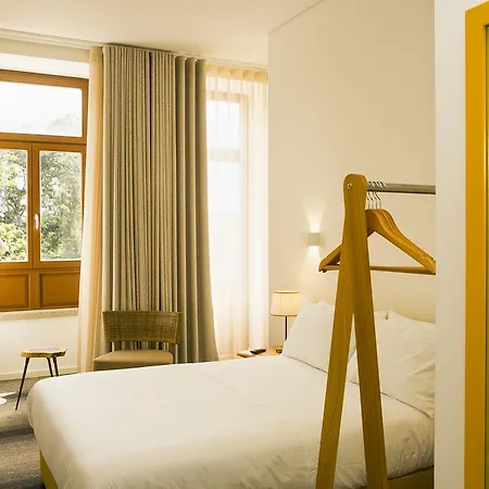 Bo - Alvares Cabral Guest house 3*