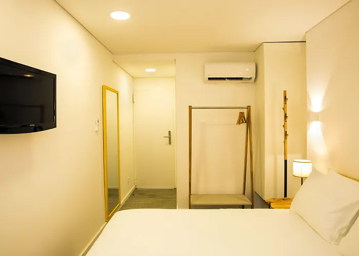 Bo - Alvares Cabral Gasthuis 4*