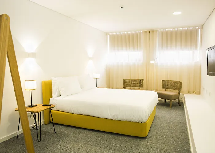 Gasthuis Bo - Alvares Cabral 4*