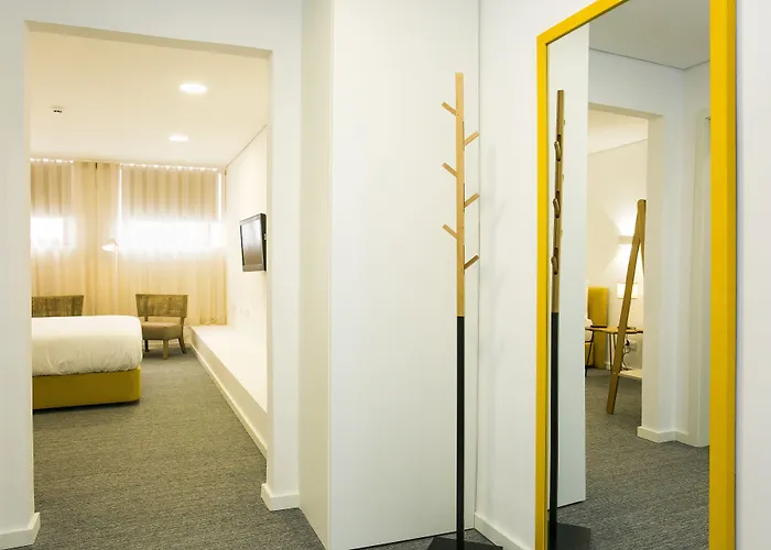 Gasthof Bo - Alvares Cabral Porto